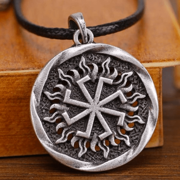 Amuleto de buena suerte eslavo